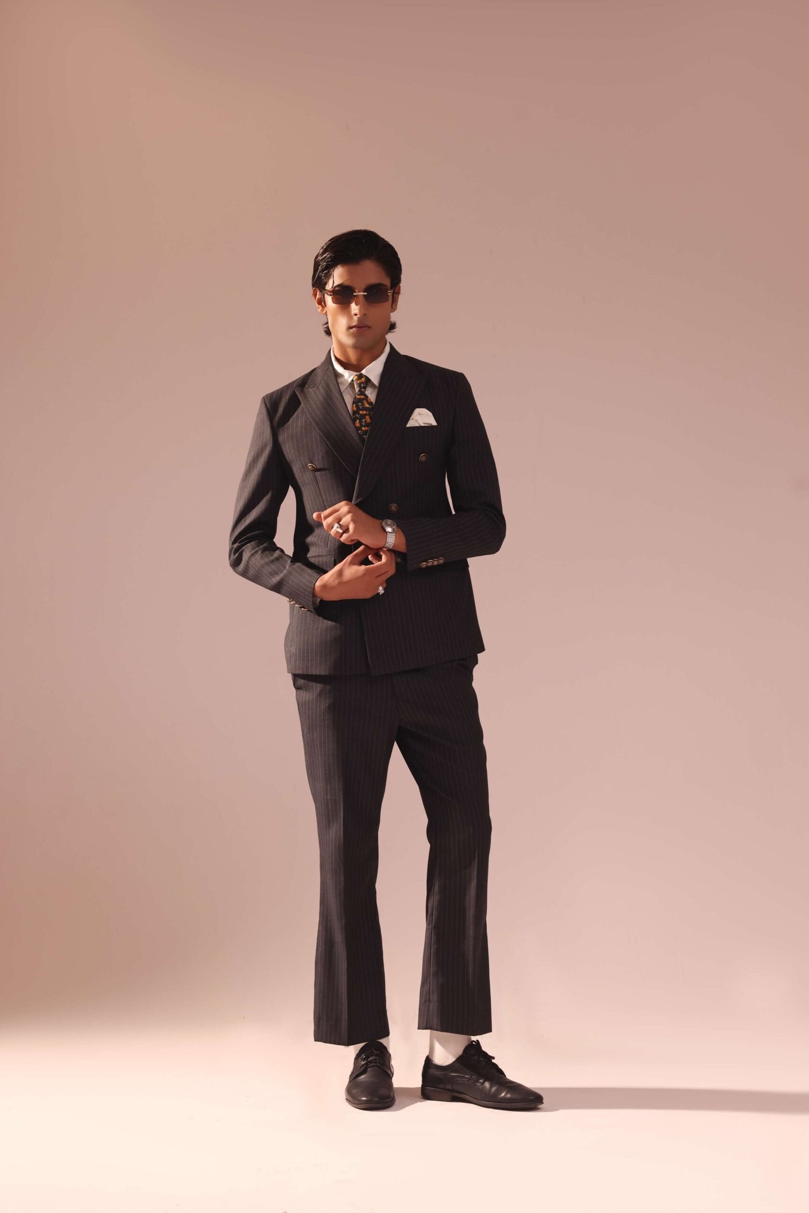Charcoal Pin Stripes Double Breasted Suit With Peak Lapel - Image 3